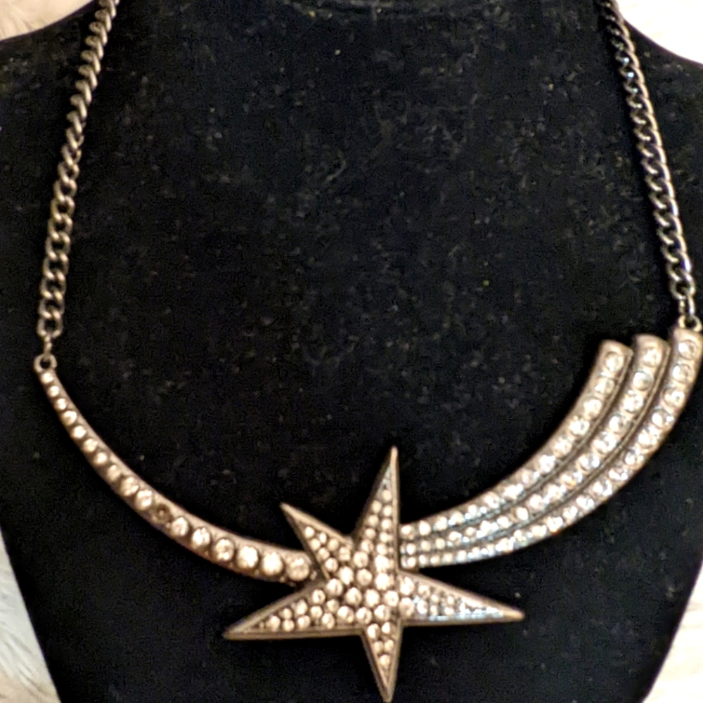 ❤️ FREE WITH 25$ PURCHASE Rhinestone Sparkle Star Necklace